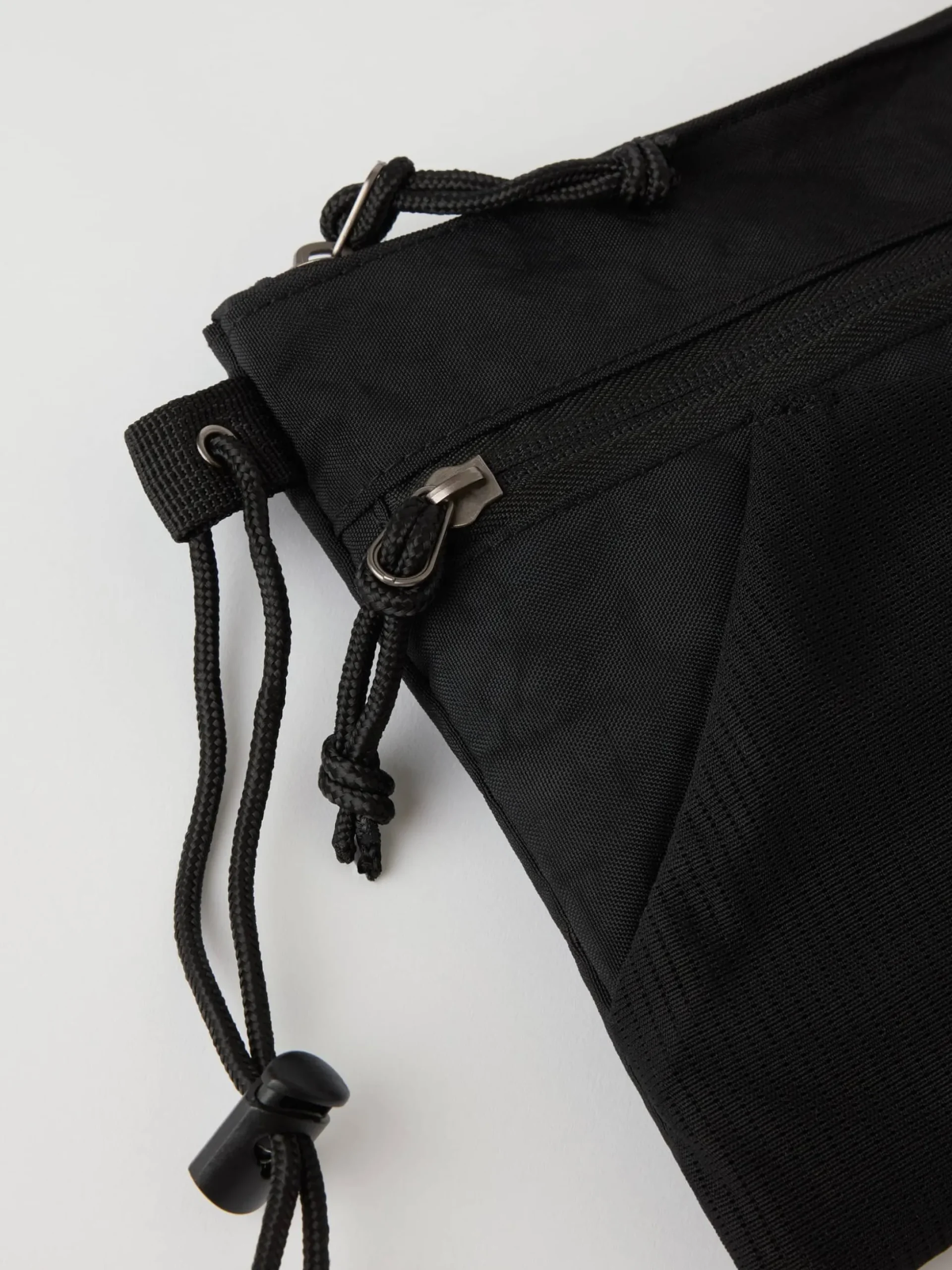 Borg Explorer Crossover Bag