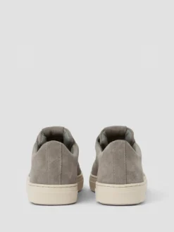 Men's Classic Suede Sneakers