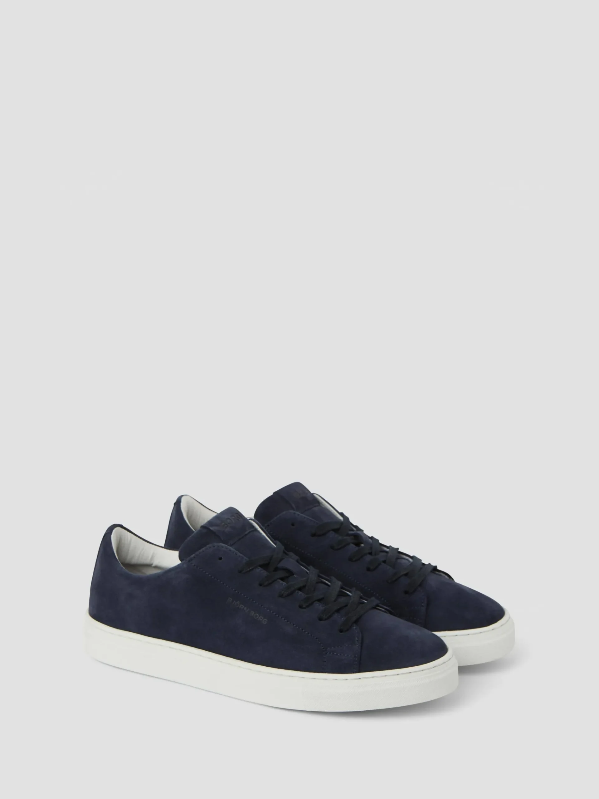 Men's Classic Suede Sneakers