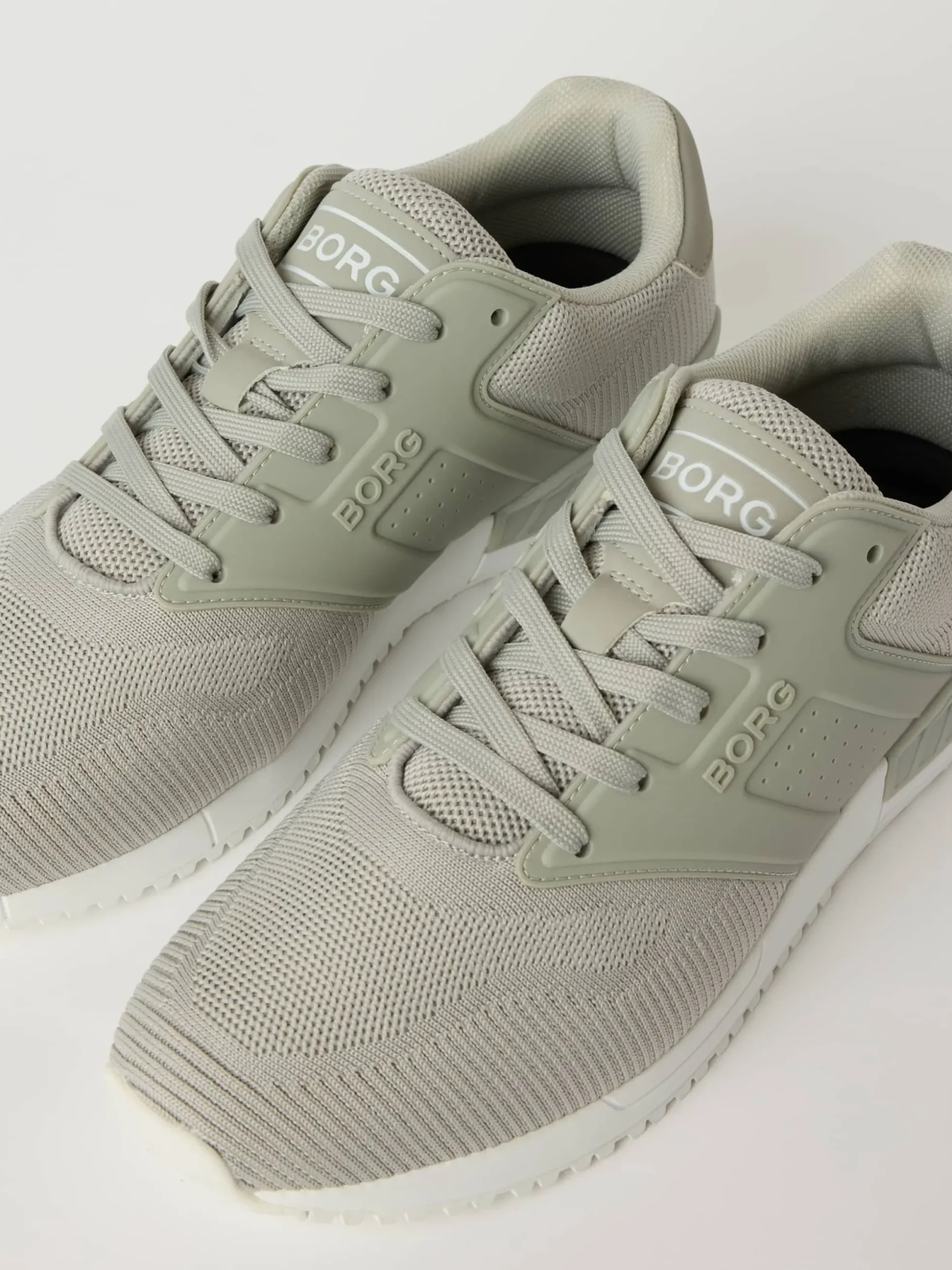 Men’s sneakers R140 Knit