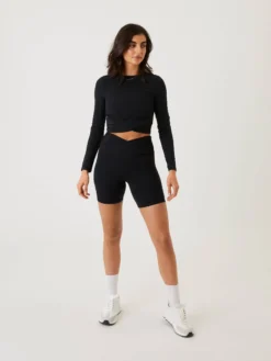 Studio Cross Shorts