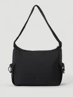 Studio Shoulder Bag 18L