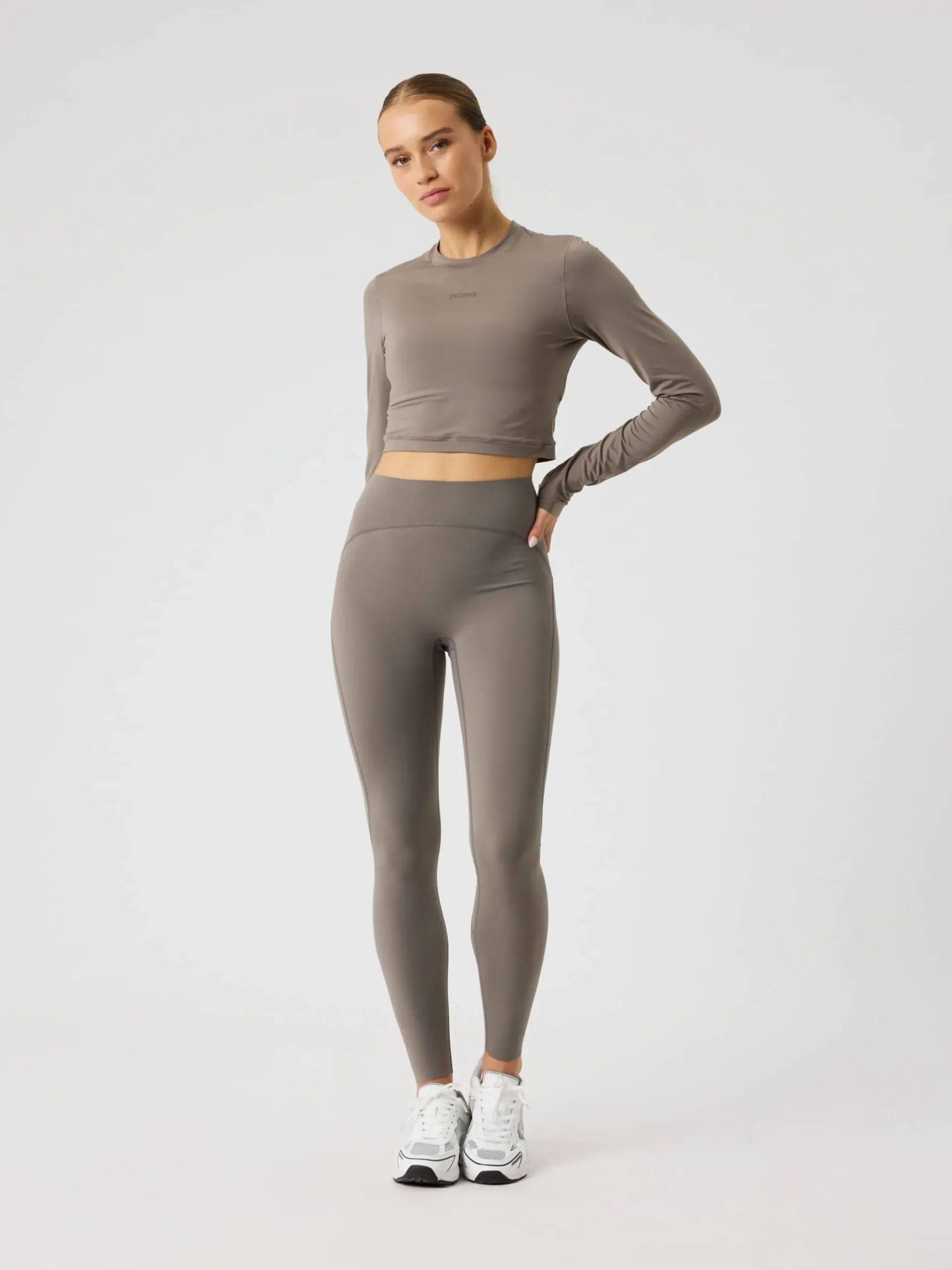 Studio Soft Cropped Longsleeve