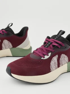 Unisex Ace Knit Sneakers