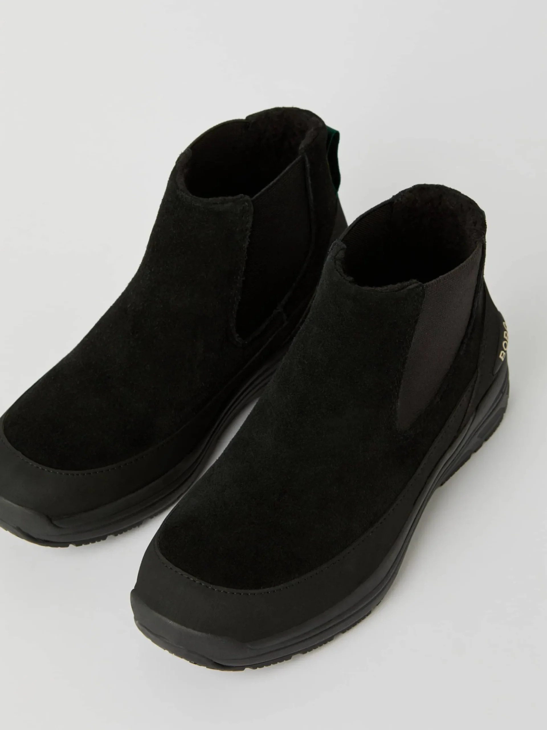 Women's Chelsea Tech Boots